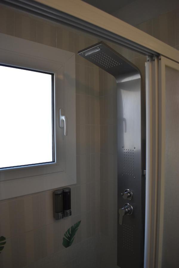 Can Musiquem Amb Piscina เลสปลาเนส โดสโตเลส ภายนอก รูปภาพ
